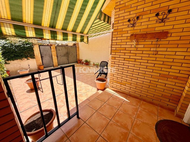 Foto 06033a2e-c8f8-44cb-8882-bad83249f1f1. Casa aparellada a Parque Manuel de Vega-Carretera de Ugena Illescas
