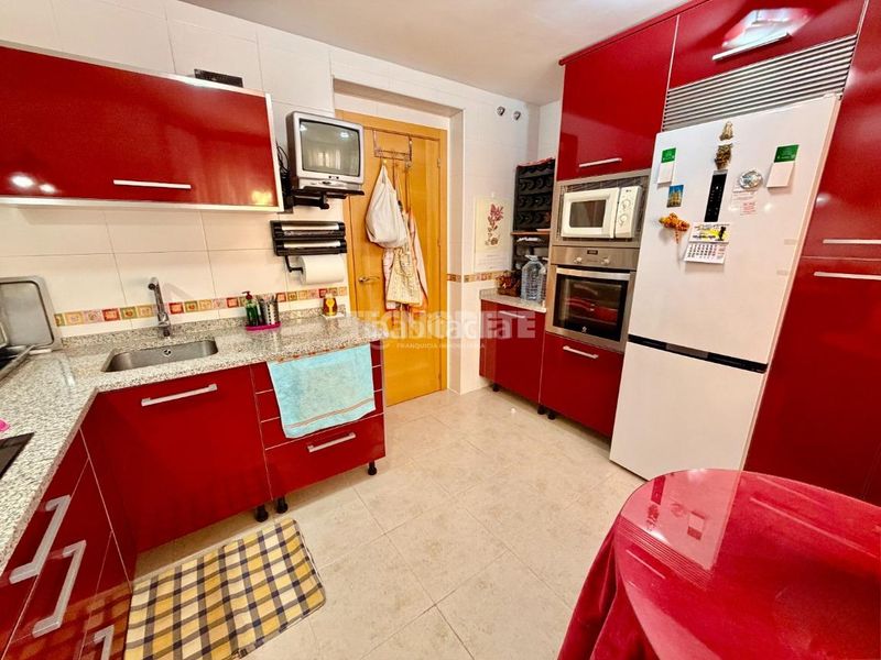 Foto 6d3da011-f283-4098-9edf-e2dddd49404f. Casa aparellada a Parque Manuel de Vega-Carretera de Ugena Illescas