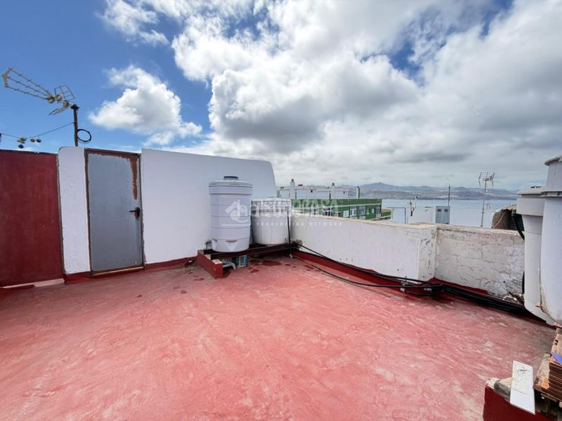 Foto f9c3137f-795e-4343-8b29-45372b93d29c. Pis amb aparcament a Isleta Palmas de Gran Canaria (Las)