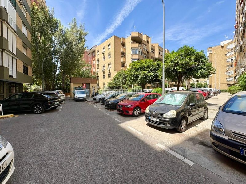 Foto da08faa1-7ca8-43a0-8008-60e4049b6a04. Pis amb calefacció a San Carlos - San José Sevilla
