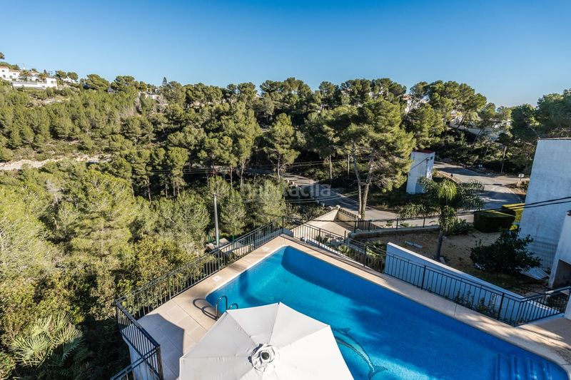 Foto a82edd3b-cc1a-477f-a57d-0bf2740e0d08. Casa amb aparcament a La Granadella - Costa Nova Xàbia