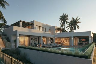 Casa  Carrer pozoblanco 6. Villa moderna con vistas panorámicas al mar en el tesoro, morair