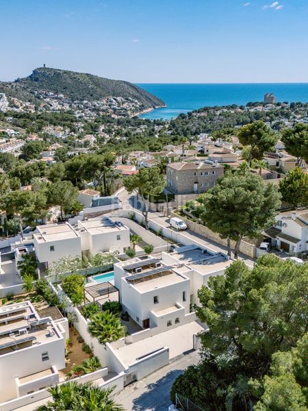 Foto 26567c6e-d5a7-4ae0-8b82-62df23711233. Casa amb aparcament piscina a Casco Urbano Moraira