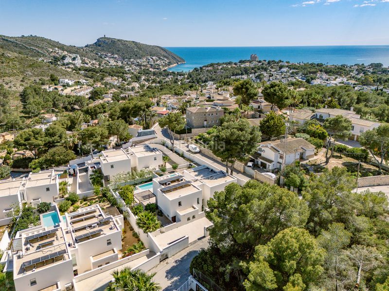 Foto 7a48a597-aafb-4678-b856-b2b8e8a78eee. Casa amb aparcament piscina a Casco Urbano Moraira