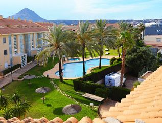 Pis en Carretera del cap de la nau pla 85. �tico d�plex en golden beach ii  3 dormitorios, vistas al mar
