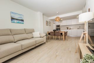 Affitto Piccolo appartamento in Cr cabo de la nao pla 4. Nuevo apartamento en planta baja de 3 dormitorios y 2 baños en e