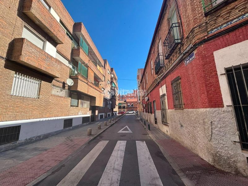 Foto 478555e4-f8f2-40d3-80e0-261608a35df0. Pis a Numancia Madrid