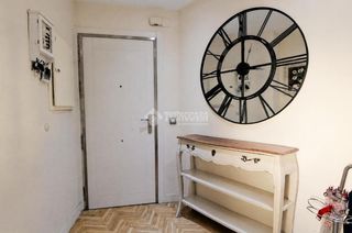 Etagenwohnung in Media Legua. Piso en venta en madrid