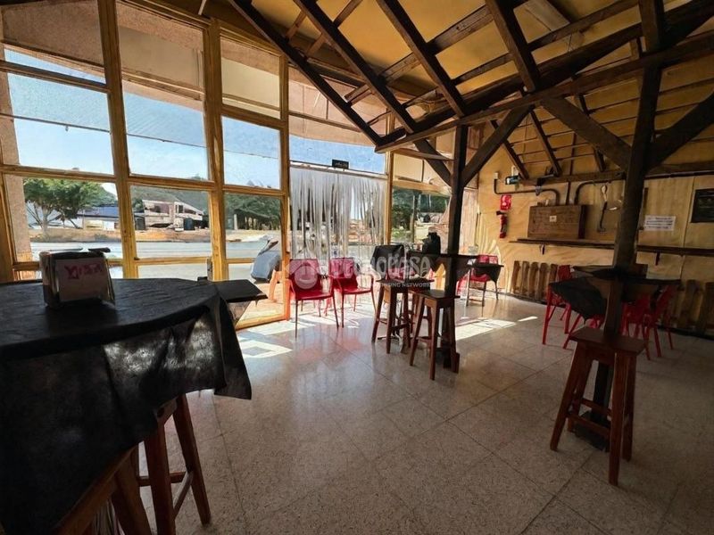 Foto d99edaf1-87bb-4b20-8af9-91982f6c0ee9. Business premise in Cruce de Arinaga Agüimes