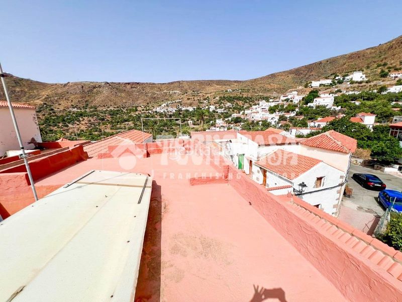 Foto 58471b62-1c9f-453b-a8f3-4ba576c43375. Casa amb aparcament a Agüimes - temisas Agüimes