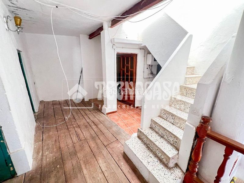 Foto 6c486977-0b63-4b52-8dfe-ad95ad9f0f19. Casa amb aparcament a Agüimes - temisas Agüimes