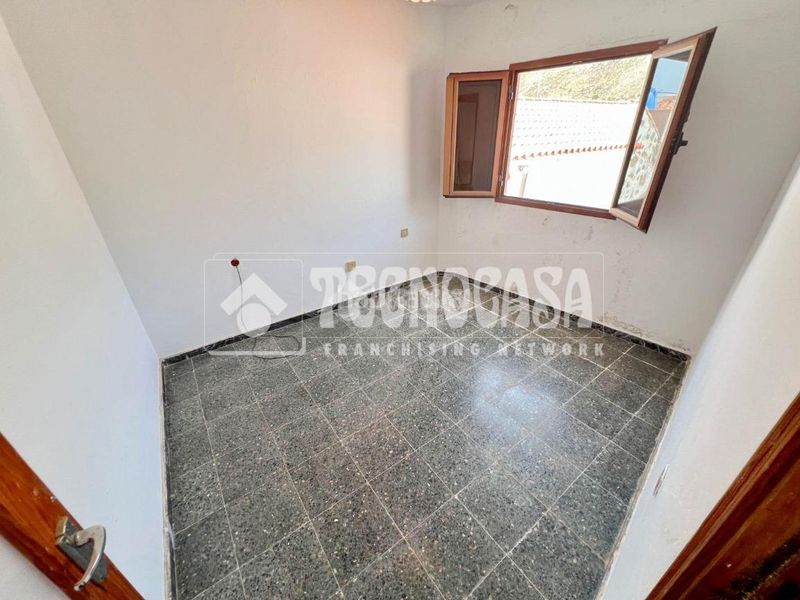 Foto d49615d2-9e70-490b-834d-1c0bb788c4be. Casa amb aparcament a Agüimes - temisas Agüimes