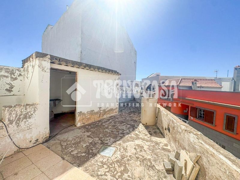 Foto 1cb11e29-2114-45da-9dcb-f0672175e88d. Casa amb aparcament a Agüimes - temisas Agüimes