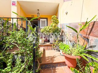 Doppelhaus in Cruce de Arinaga. Casa en venta en agüimes