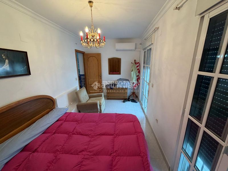 Foto 61c4623f-d599-4682-abe4-2539869a6444. Casa aparellada a Isla Cristina