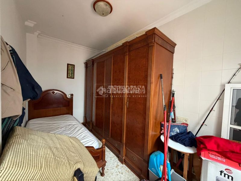 Foto 6b6f2a3b-7cc9-4c73-9921-61908cee84d9. Casa aparellada a Isla Cristina