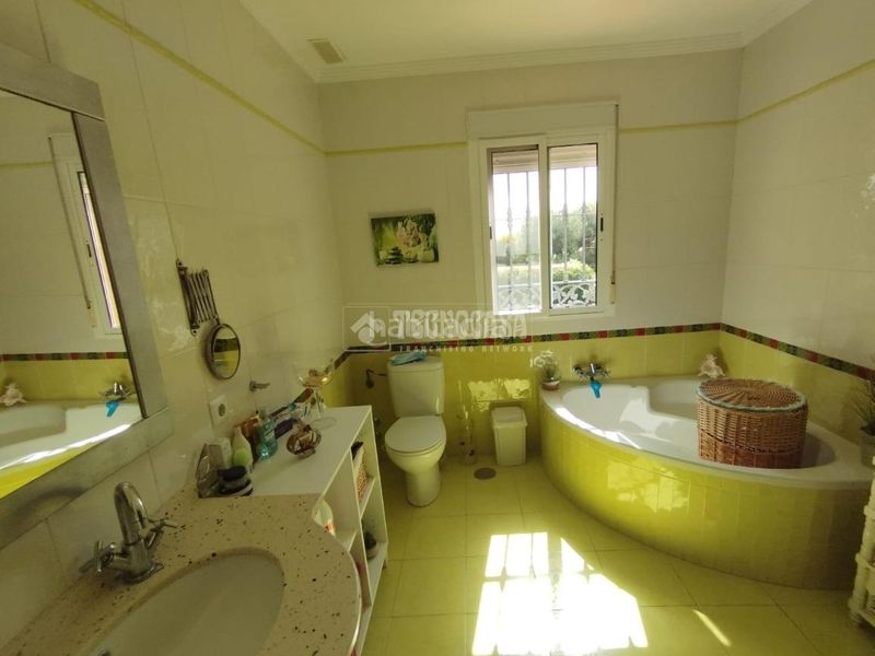 Foto 401f3948-0ead-43a6-ab85-7df70efe2f94. Casa a Isla Cristina