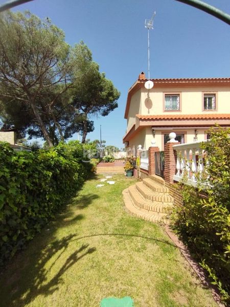 Foto 877d9fe4-5b81-49a5-a136-cd828f57f446. Casa a Isla Cristina