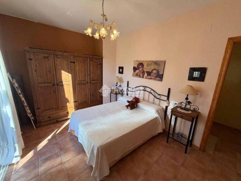 Foto 58748b48-8fde-4e43-8b41-ec40fbbe2c93. Casa aparellada amb aparcament a Ayamonte ciudad Ayamonte