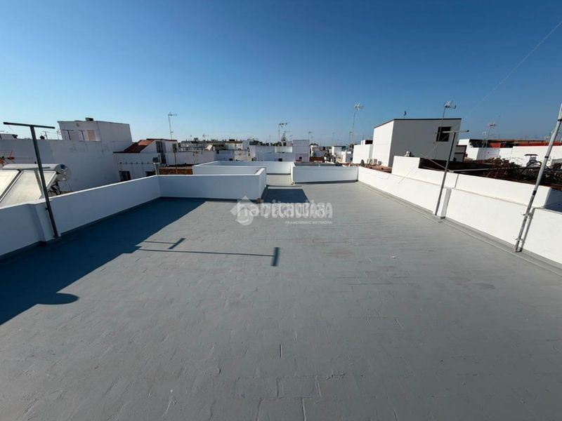 Foto 0ab11fde-2237-463f-9c65-335a3041358c. Pis a Isla Cristina