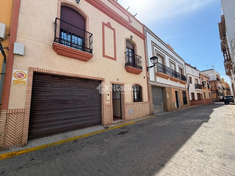 Foto 13a33529-1169-40ad-bb8a-0e39d45e8c12. Casa aparellada a Isla Cristina