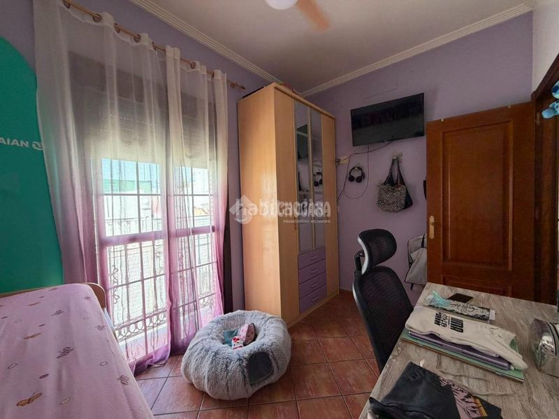 Foto 5ca2b76d-8bec-45cc-a167-0a382452b5a3. Casa aparellada a Isla Cristina