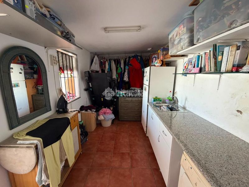 Foto d8cba9f1-bd10-41de-b90e-127c9a724421. Casa aparellada a Isla Cristina