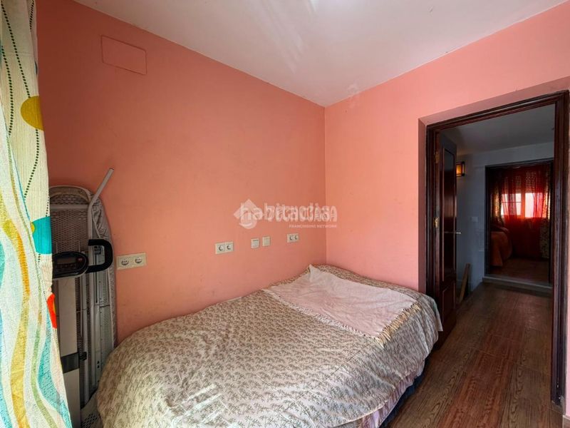 Foto 250918a2-6883-4e03-aae6-2c1f96e2869b. Casa aparellada a Isla Cristina