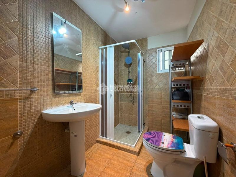 Foto d9c446a7-446e-46c6-9929-25b07b65196a. Casa aparellada a Isla Cristina