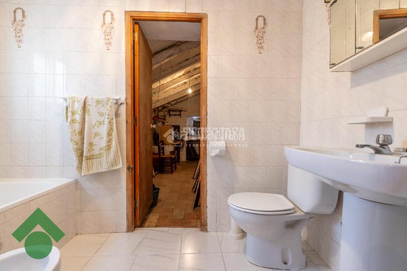 Foto 61e86e59-c9af-487d-b462-c4ae7db354ce. Casa pareada casa en venta en Montoro