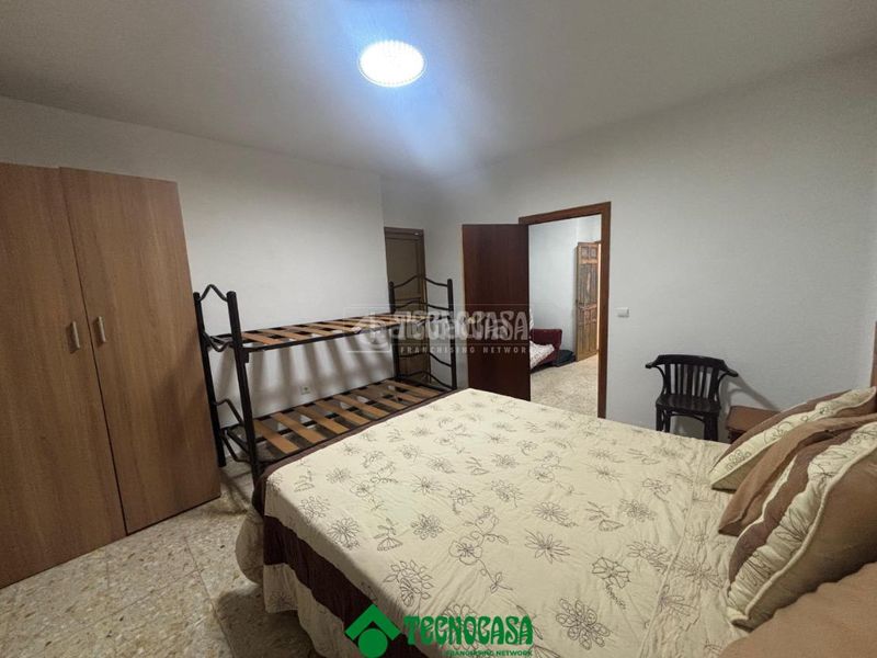 Foto 13020fa0-5995-43ad-bc68-e0eeba4f3c49. Casa aparellada a Montoro