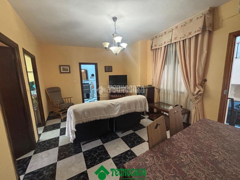 Foto 13a66065-712d-423d-836b-4e3317c6e00d. Casa aparellada a Montoro
