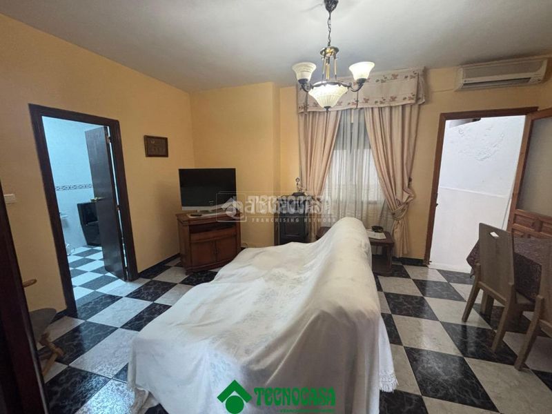 Foto 1bbe3eb2-6025-4457-965e-dae72cdcfc6b. Casa aparellada a Montoro