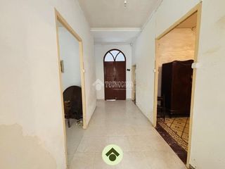 Casa aparellada a Carpio (El). Casa en venta en el carpio