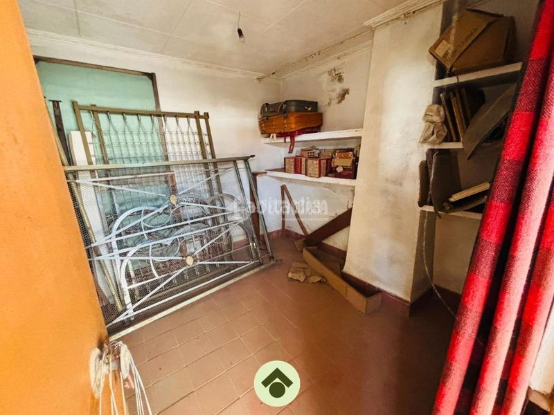 Foto e53e4e55-ee6f-491f-a89e-2787c27b96f0. Casa aparellada a Adamuz