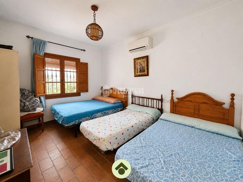 Foto 7e6b6063-41aa-4da6-a077-91863a788fc2. Masia amb piscina a Adamuz