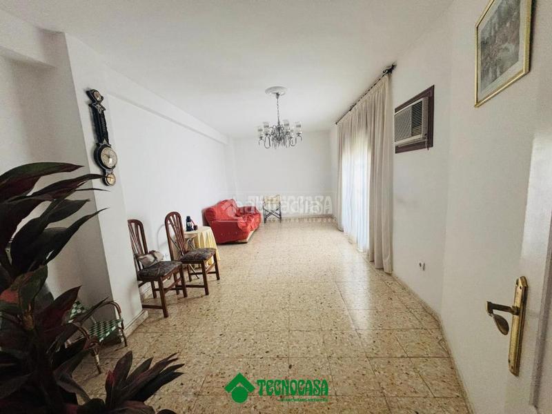 Foto c739f6dc-f9cd-4a9c-8e28-b7891ecfef85. Etagenwohnung in Carpio (El)