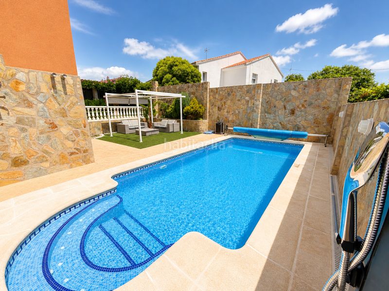 Foto dac0cefc-b67d-47a4-85ef-ecca9e81499f. Xalet amb calefacció aparcament piscina a Serranillos del Valle