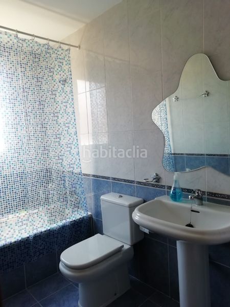 Foto 6ba6f8a7-4654-4073-9683-4121ef251616. Casa aparellada amb calefacció aparcament a Cubas de la Sagra