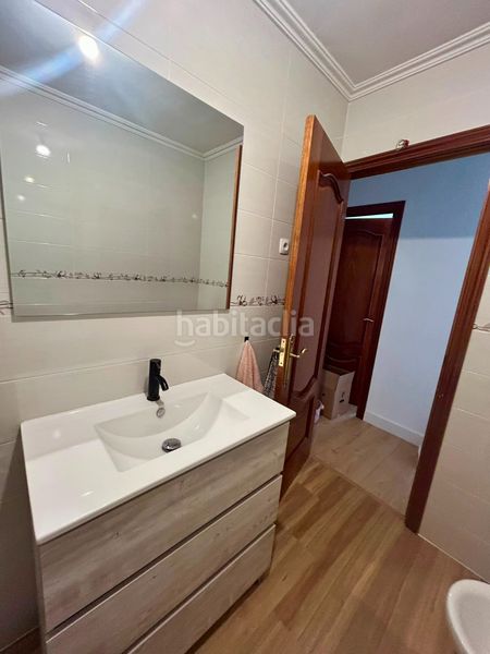 Foto 709b62eb-1568-4fe4-96c2-5e355b101d8c. Pis a Reyes Parla