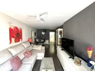 Flat  Calle rio manzanares. Piso 3 habitaciones venta valdemoro