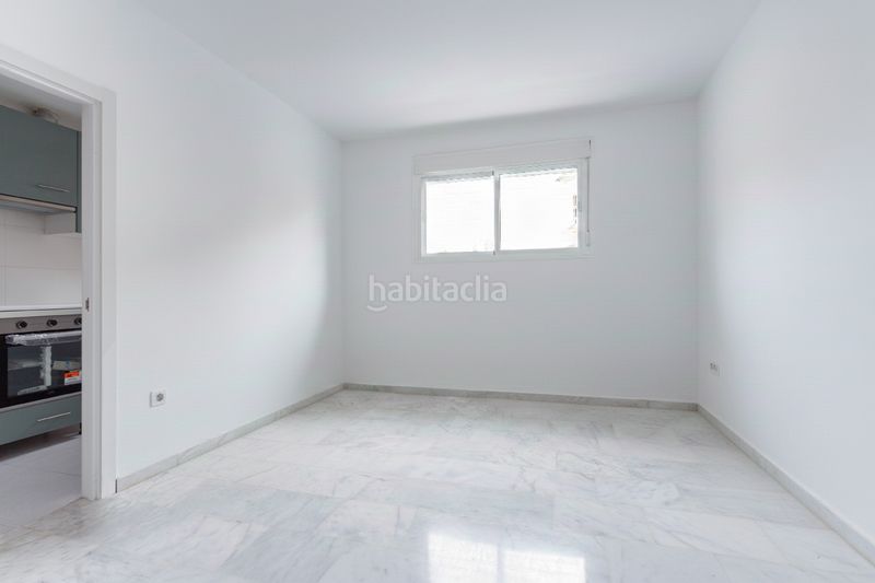 Foto ca770e6e-8ef7-4ff1-b855-e36e5ad38e2b. Pis a calle manzanilla 2 a Balcón de Sevilla - Atalaya - La Uva - Extremeña Camas