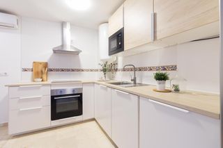 Flat en Calle zahon 8. Piso en venta en calle zah�n, 8