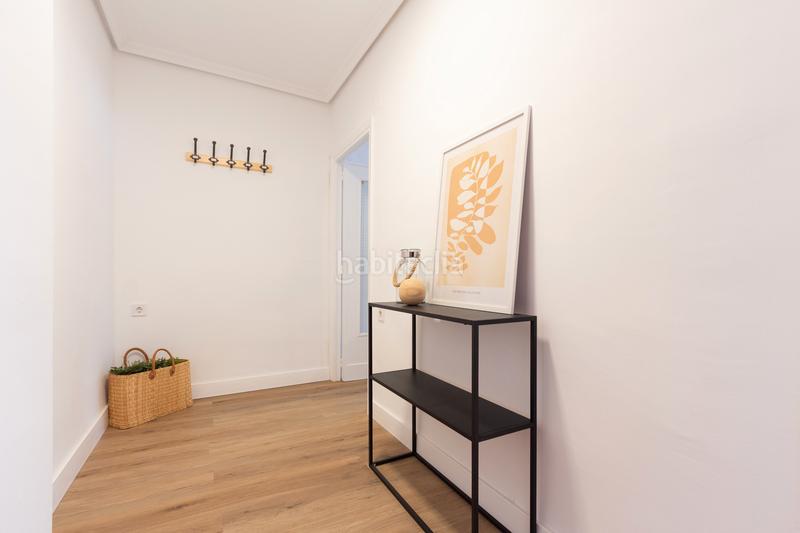 Foto 2c7b9e74-e9ea-46f6-a5fb-6e47ffc7bb6a. Flat in calle padre pedro ayala 5 in Barrio del Nervión Sevilla