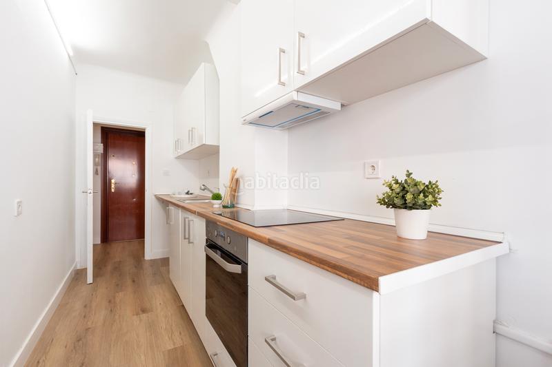 Foto ace111bc-bdb2-4929-9269-cd4b6ab70e9a. Flat in calle padre pedro ayala 5 in Barrio del Nervión Sevilla