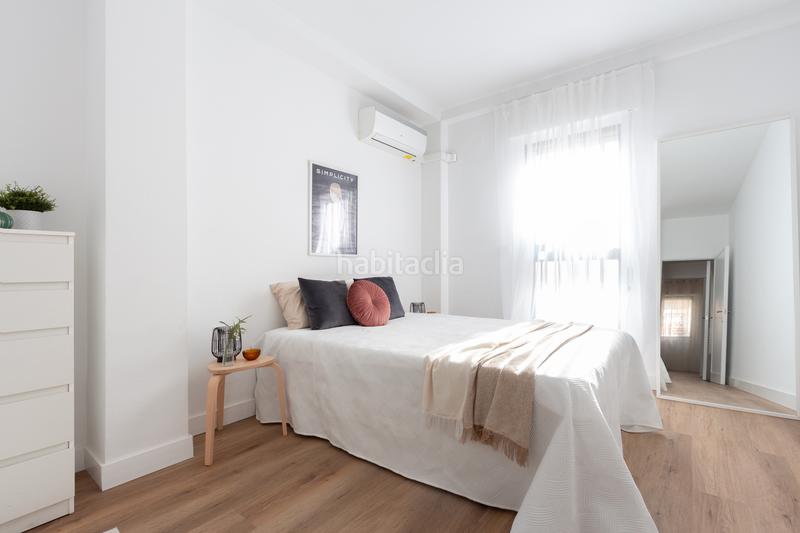 Foto b32864ab-aecb-4b3c-8bcd-9a7c64861514. Flat in calle padre pedro ayala 5 in Barrio del Nervión Sevilla