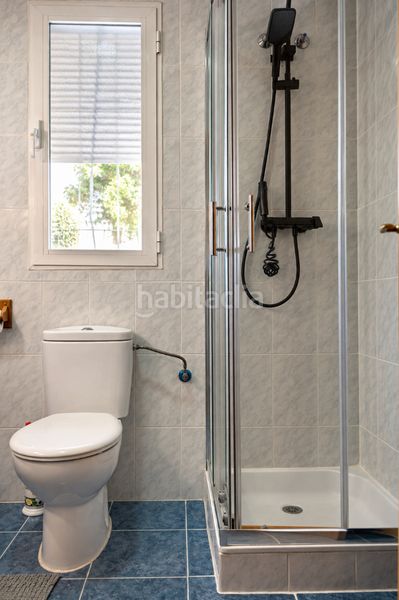 Foto 7d9dc236-e0f1-4365-9b52-1ce46eef62eb. Casa a urbanització llomayna 51 a Vilamarxant