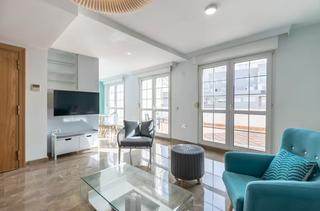 Location Attique  Calle acera del darro 6. Impresionante atico en pleno corazn de granada