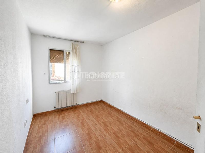 Foto 24000caf-6df2-41ce-a56b-8836883d4fc1. Pis a Abrantes Madrid