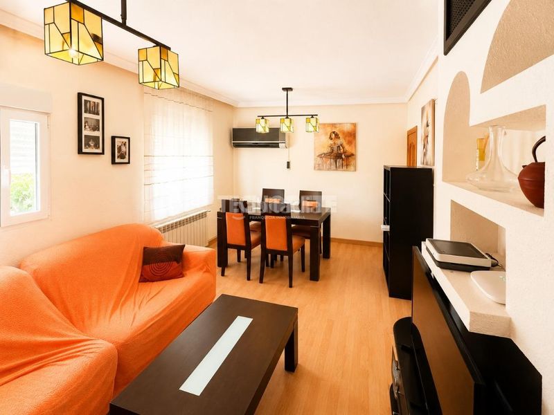 Foto 85f591fc-4cc5-4b69-98e1-03825ddf4b1a. Flat in Abrantes Madrid